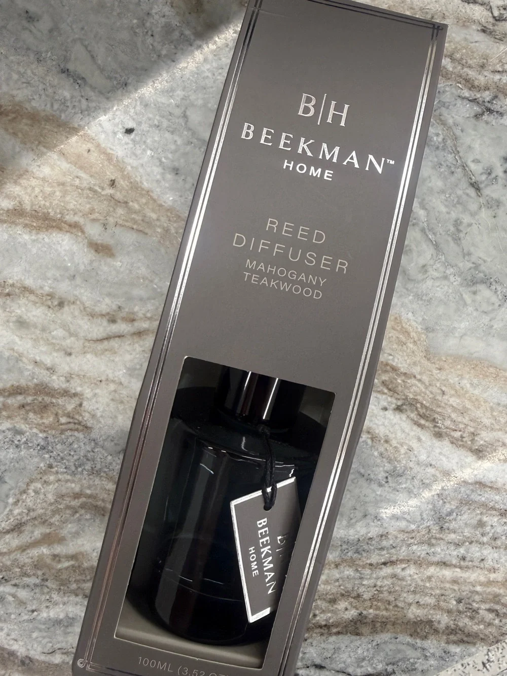 New Beekman Home Mahogany Teakwood Reed Diffuser - Black 100ML